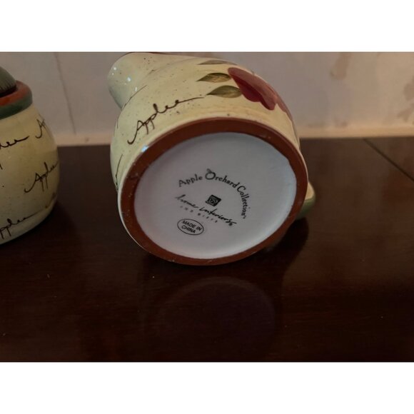 Vintage Apple Orchard Collection Sugar Bowl and Creamer Set by - Picture 4 of 4